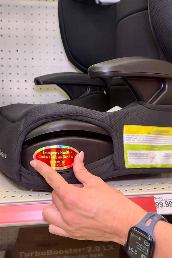 ROTH ID TAG Safe Placement on the Safety 1st Turn and Go 360 Car Seat